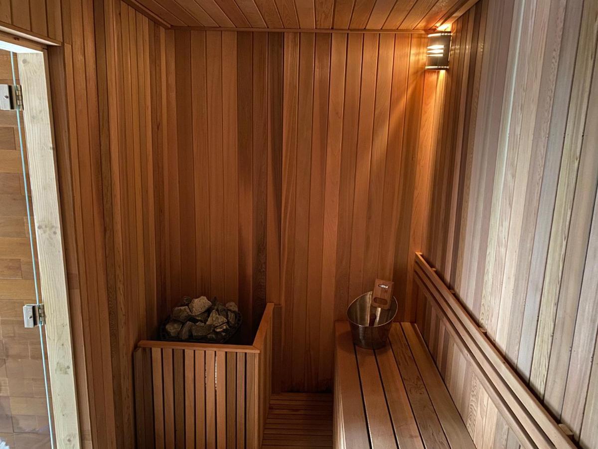 Check Inn Phnom Penh Bkk1 Exterior photo